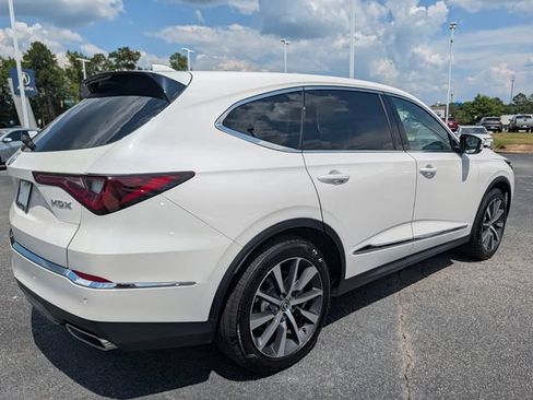 Used 2026 Acura MDX w/ Technology Package FWD image 28