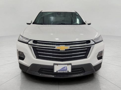 Used 2023 Chevrolet Traverse LT image 14