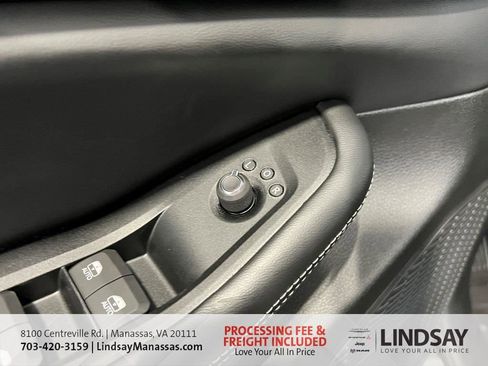 New 2025 Jeep Grand Cherokee Altitude AWD/4WD image 26