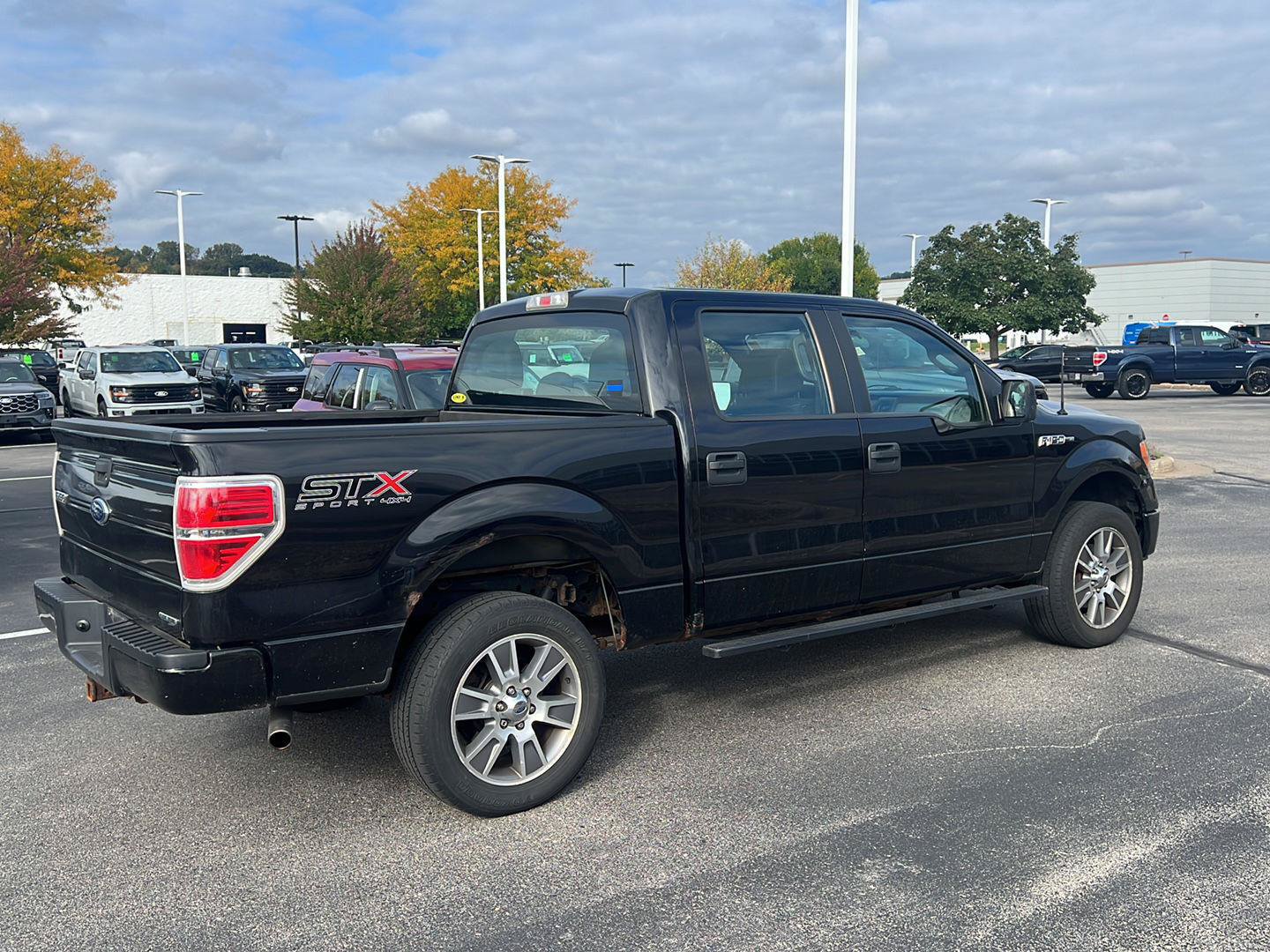 Used 2014 Ford F150 STX w/ Equipment Group 201A Mid AWD/4WD image 4
