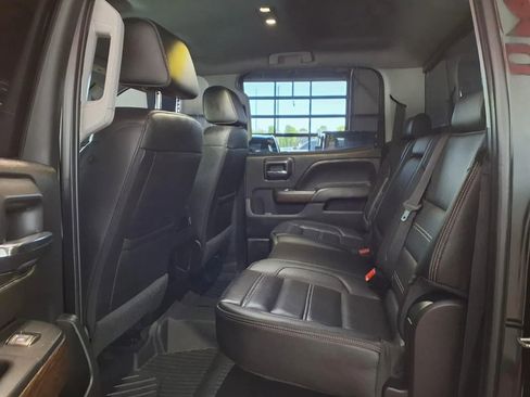 Used 2018 GMC Sierra 1500 Denali AWD/4WD image 13