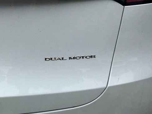 Used 2021 Tesla Model Y Long Range image 7