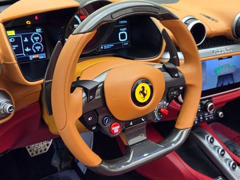 Used 2023 Ferrari Portofino M RWD image 35