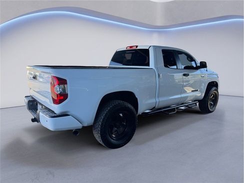 Used 2016 Toyota Tundra SR5 w/ TRD Off Road Package image 6