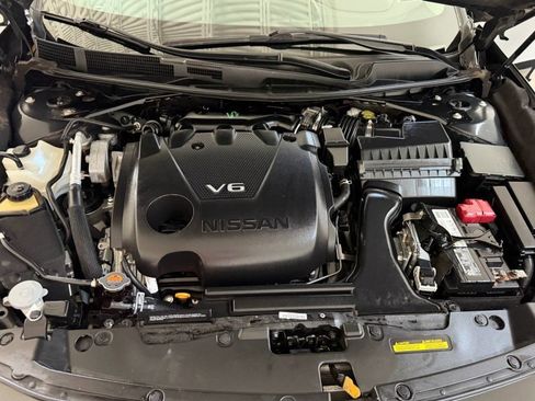 Used 2020 Nissan Maxima Platinum w/ Illumination Package FWD image 28