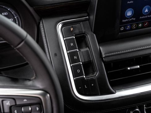 Used 2023 Chevrolet Suburban LS image 20