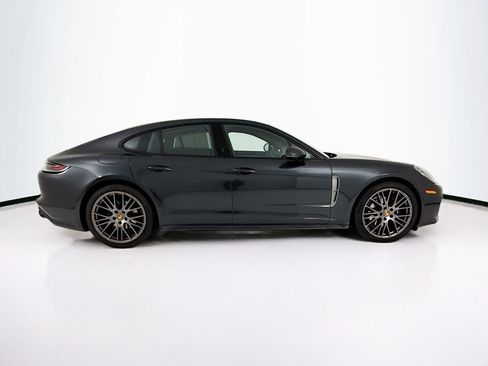 Certified 2023 Porsche Panamera Platinum Edition image 8