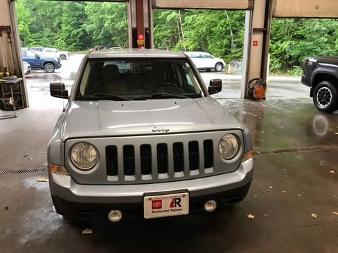 Used 2013 Jeep Patriot Sport FWD image 1