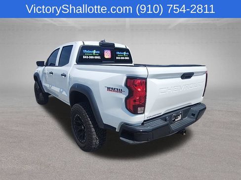 Used 2023 Chevrolet Colorado Trail Boss w/ Technology Package AWD/4WD image 22