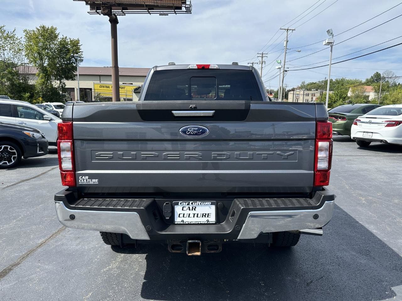 Used 2022 Ford F350 XLT w/ XLT Premium Package AWD/4WD image 13