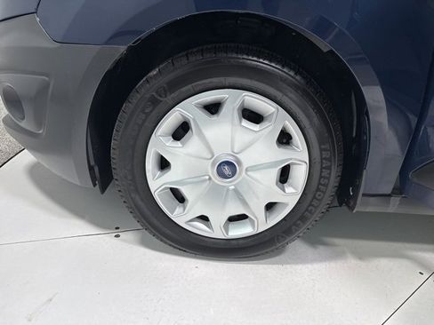 Used 2018 Ford Transit Connect XL image 3