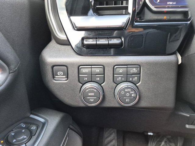 Used 2025 Chevrolet Silverado 2500 High Country w/ High Country Premium Package AWD/4WD image 19