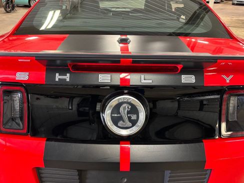 Used 2013 Ford Mustang Shelby GT500 RWD image 25