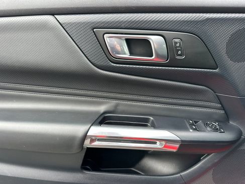 Used 2024 Ford Mustang Premium image 10