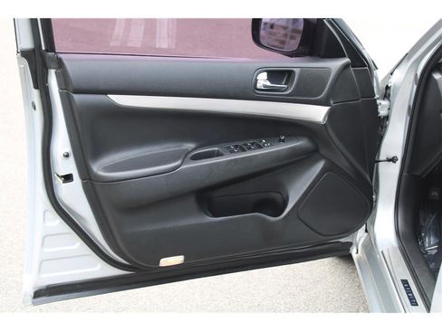Used 2013 INFINITI G37 x Sedan AWD/4WD image 7