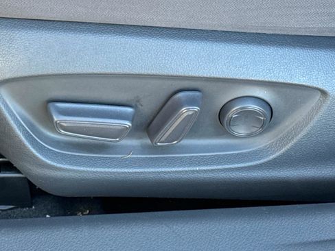 Used 2021 Toyota Camry LE image 19