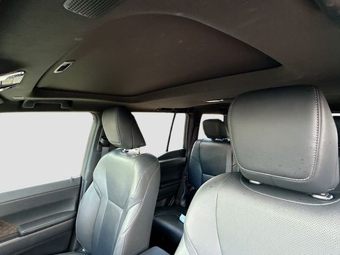 Used 2024 Lexus GX 550 w/ Accessory Package (Z1) AWD/4WD image 27