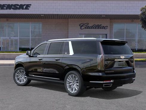 New 2026 Cadillac Escalade ESV Luxury image 3