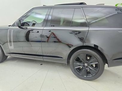 Used 2024 Land Rover Range Rover SE