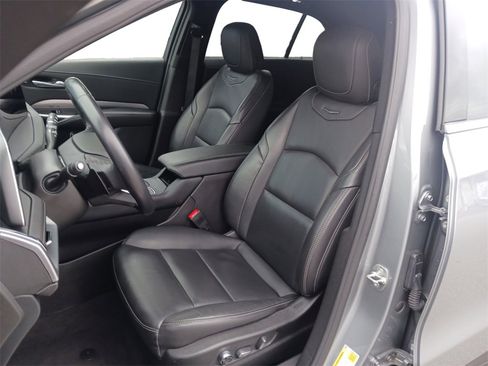 Used 2024 Cadillac XT4 Premium Luxury image 26