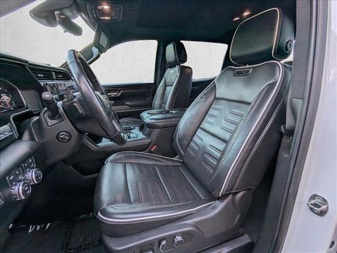 Used 2022 GMC Sierra 1500 AT4X image 10