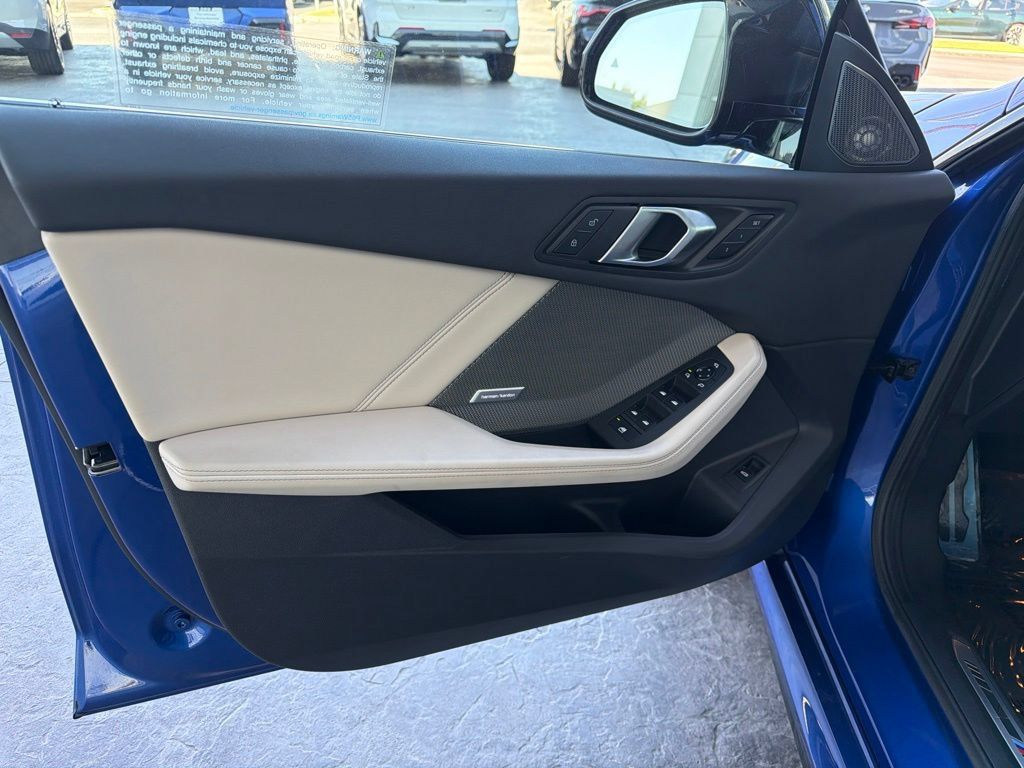 Used 2025 BMW M235i xDrive AWD/4WD image 8