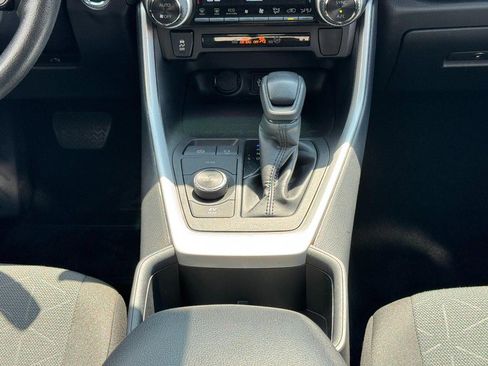 Used 2025 Toyota RAV4 XLE image 14