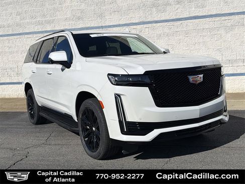 Certified 2022 Cadillac Escalade Sport image 1