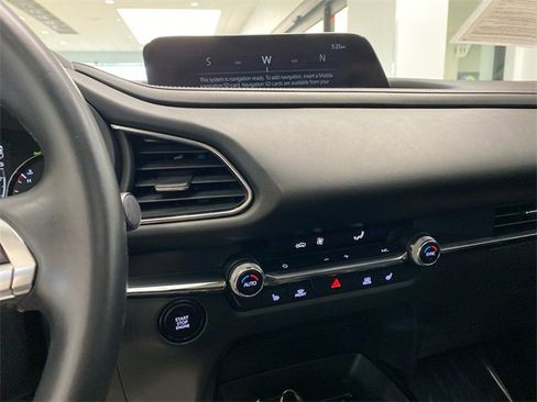 Used 2021 MAZDA CX-30 FWD 2.5 S w/ Preferred Package image 21