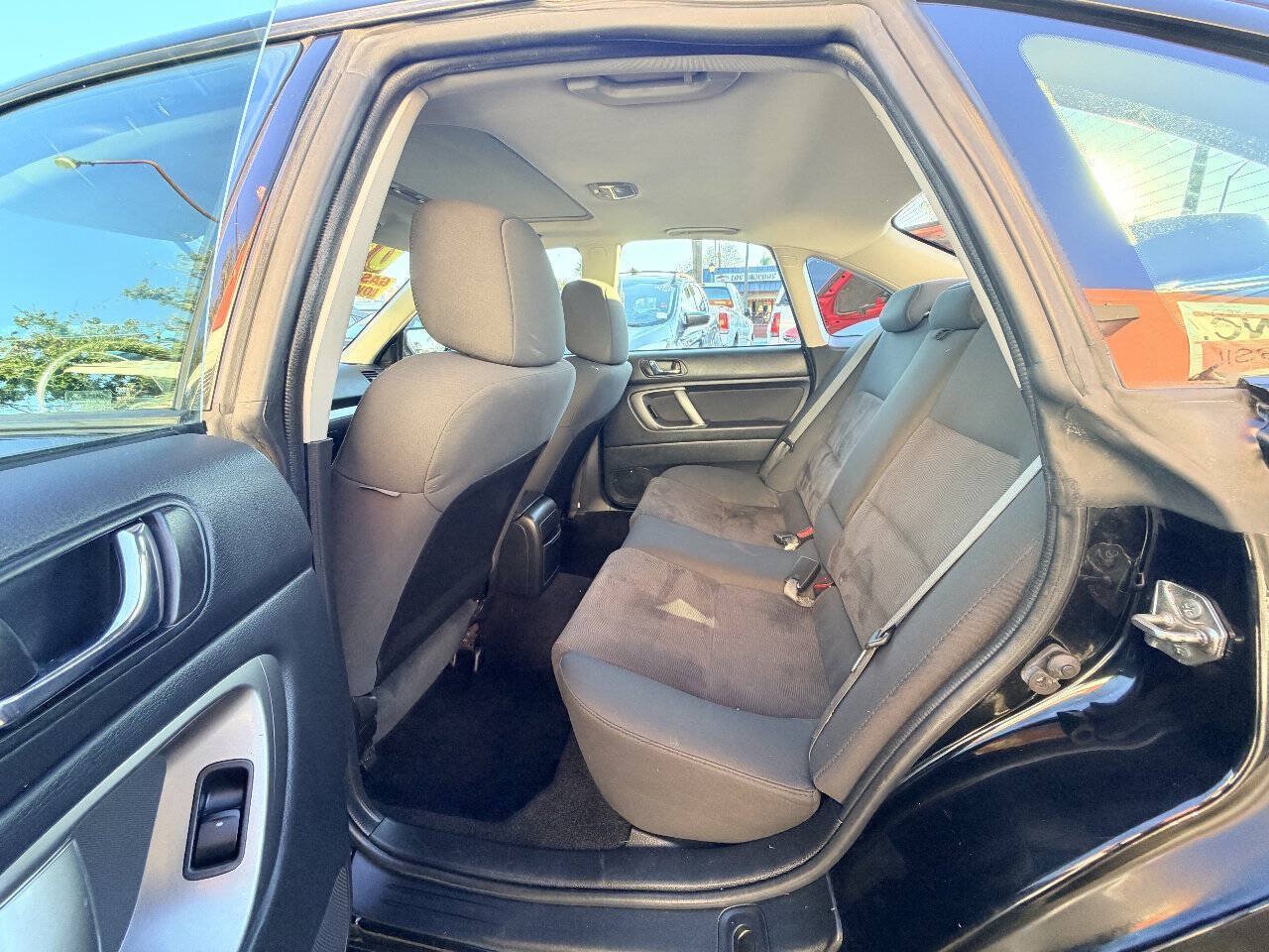 Used 2009 Subaru Legacy 2.5i Special Edition AWD/4WD image 12