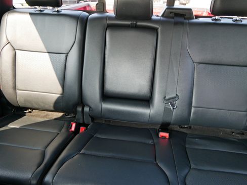 Used 2022 Ford F150 Lariat AWD/4WD image 13