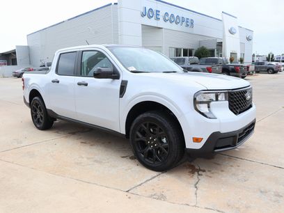 New 2025 Ford Maverick XLT w/ Black Appearance Package