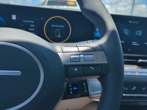 New 2026 Hyundai Kona Limited FWD image 34