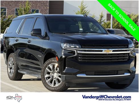 Used 2021 Chevrolet Tahoe LT w/ LT Signature Package AWD/4WD image 2