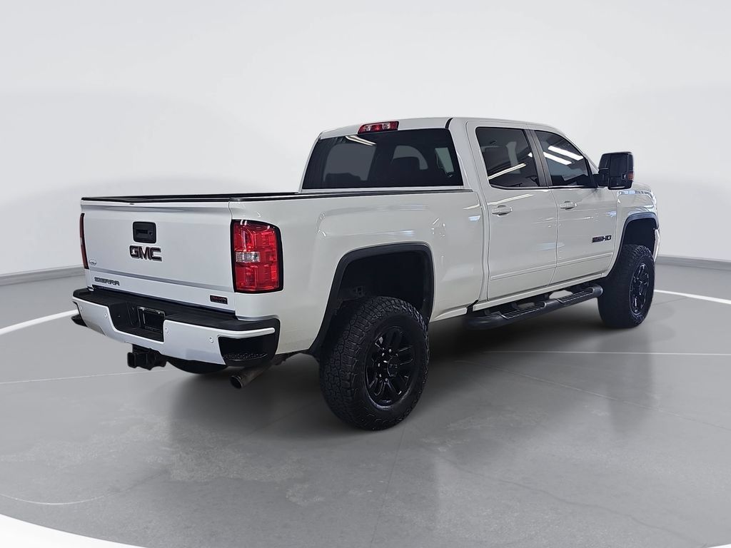 Used 2018 GMC Sierra 2500 SLT w/ All Terrain HD Package AWD/4WD image 3