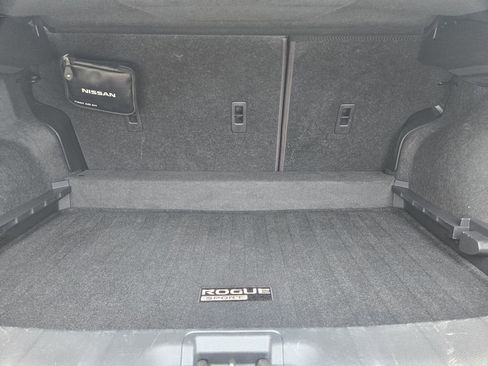 Used 2020 Nissan Rogue Sport S FWD image 30