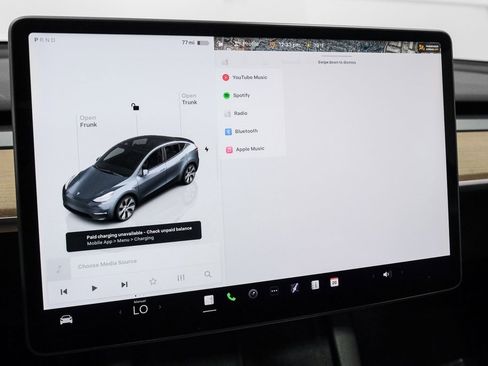 Used 2022 Tesla Model Y Long Range image 33