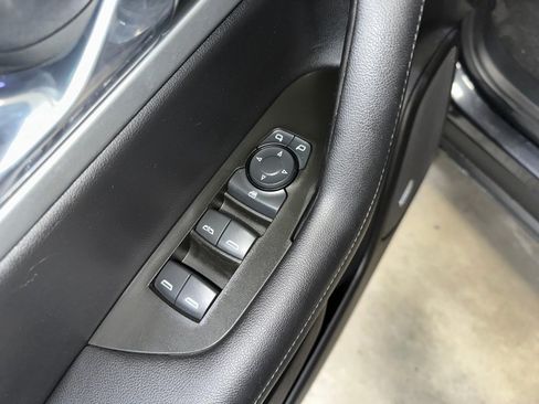 Certified 2021 Chevrolet Blazer LT w/ Sound & Technology Package image 5