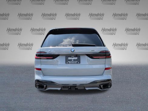 New 2027 BMW X7 xDrive40i w/ Executive Package AWD/4WD image 8