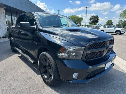 Used 2019 RAM 1500 Express w/ Wheel & Sound Group AWD/4WD image 9