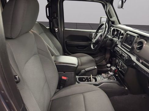 Used 2021 Jeep Wrangler Unlimited Sport image 18
