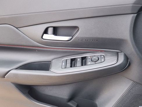 New 2026 Nissan Sentra SR image 20