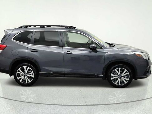 Certified 2022 Subaru Forester Limited AWD/4WD image 10