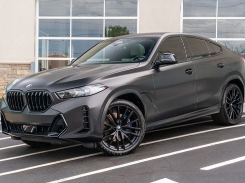 Used 2024 BMW X6 xDrive40i w/ Executive Package AWD/4WD image 2
