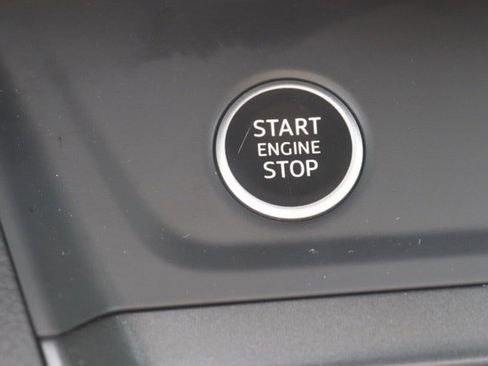 Used 2023 Audi Q3 2.0T Premium Plus w/ Premium Plus Package image 23