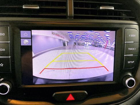 Used 2023 Kia Soul LX w/ Option Group 015 FWD image 13