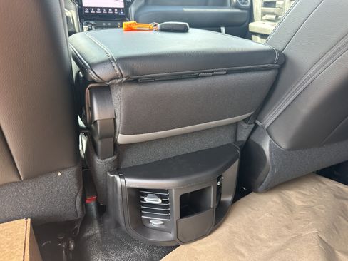 New 2026 RAM 5500 Tradesman AWD/4WD image 32