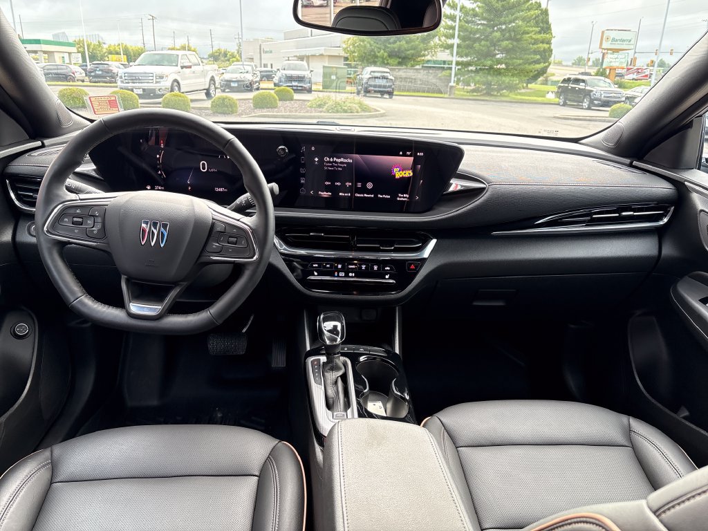 Used 2025 Buick Envista Sport Touring FWD image 12