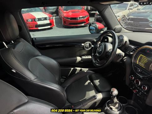 Used 2015 MINI Cooper 2-Door Hardtop FWD image 19