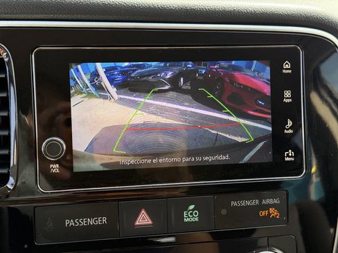 Used 2018 Mitsubishi Outlander LE FWD image 17